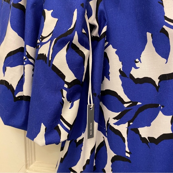 Chico’s Blue and White Top Blouse Size .5 - Picture 6 of 9